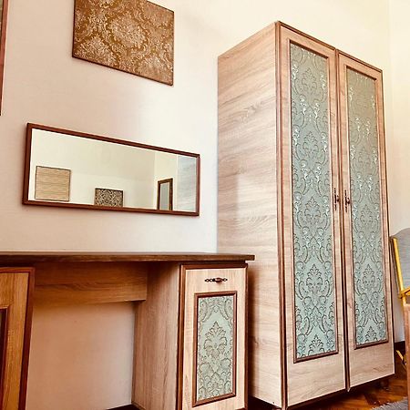 Elizabeth Brasov Apartment ภายนอก รูปภาพ